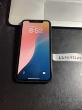 apple iphone xr 64gb unlocked batt health 85 or higher